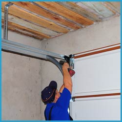 Garage Door Company Inc.  (877) 444-5505